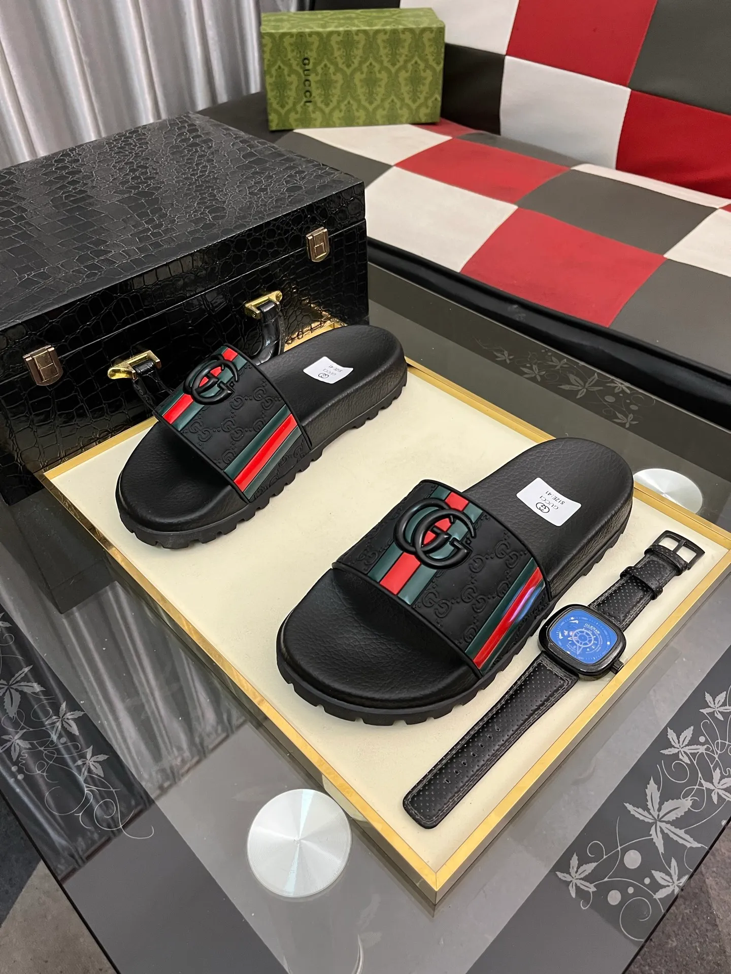 Men's men's shoes💰260⌚️⌚️ＧＵＣＣＩ.Gucci.Official website 1:1 popular slippers hot sale! Original original material 🩴 SIZE: 38-46 (45.46 non-refundable)
